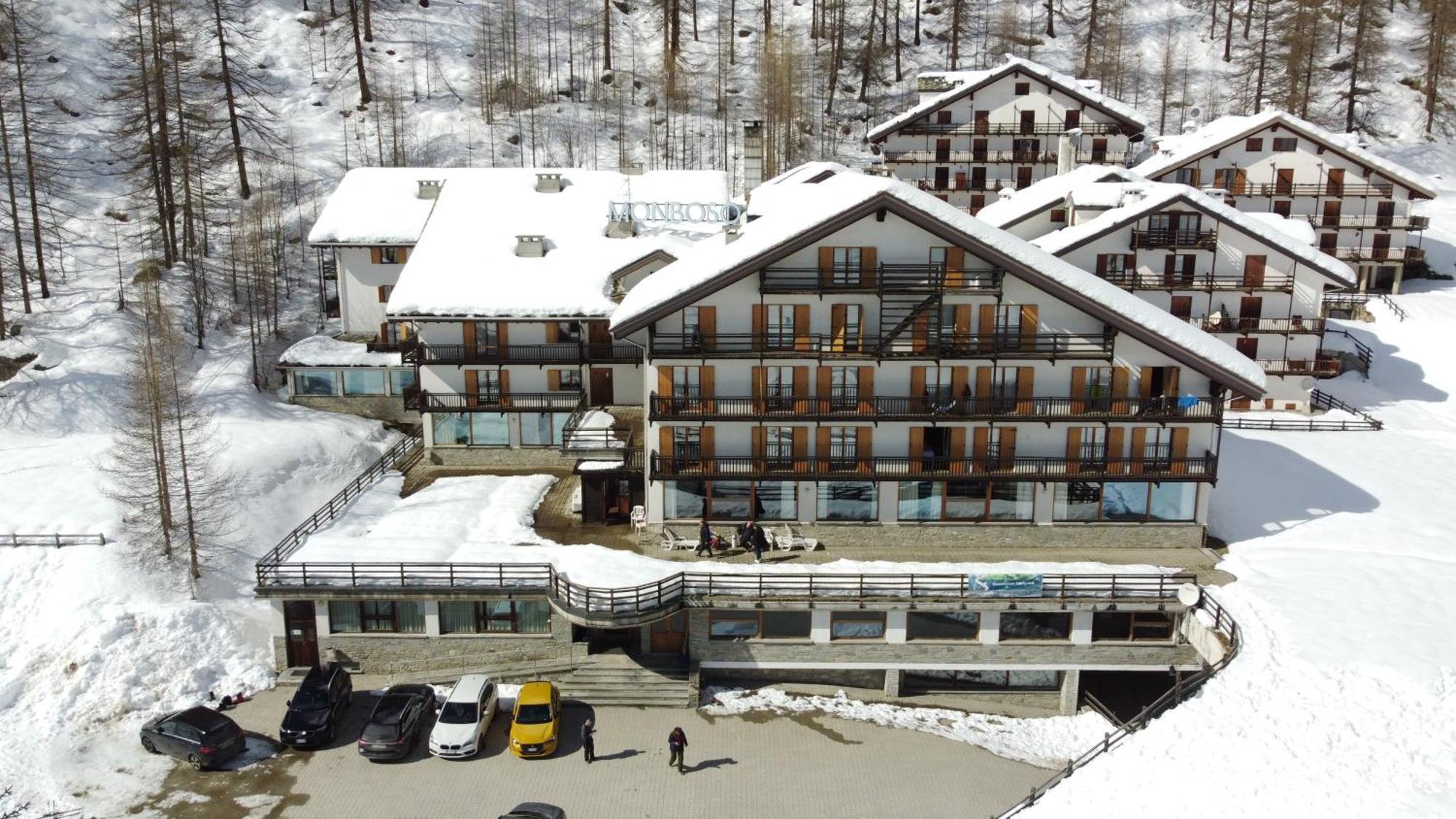 La Trinite Monboso Hotel Gressoney-La-Trinite Exterior photo