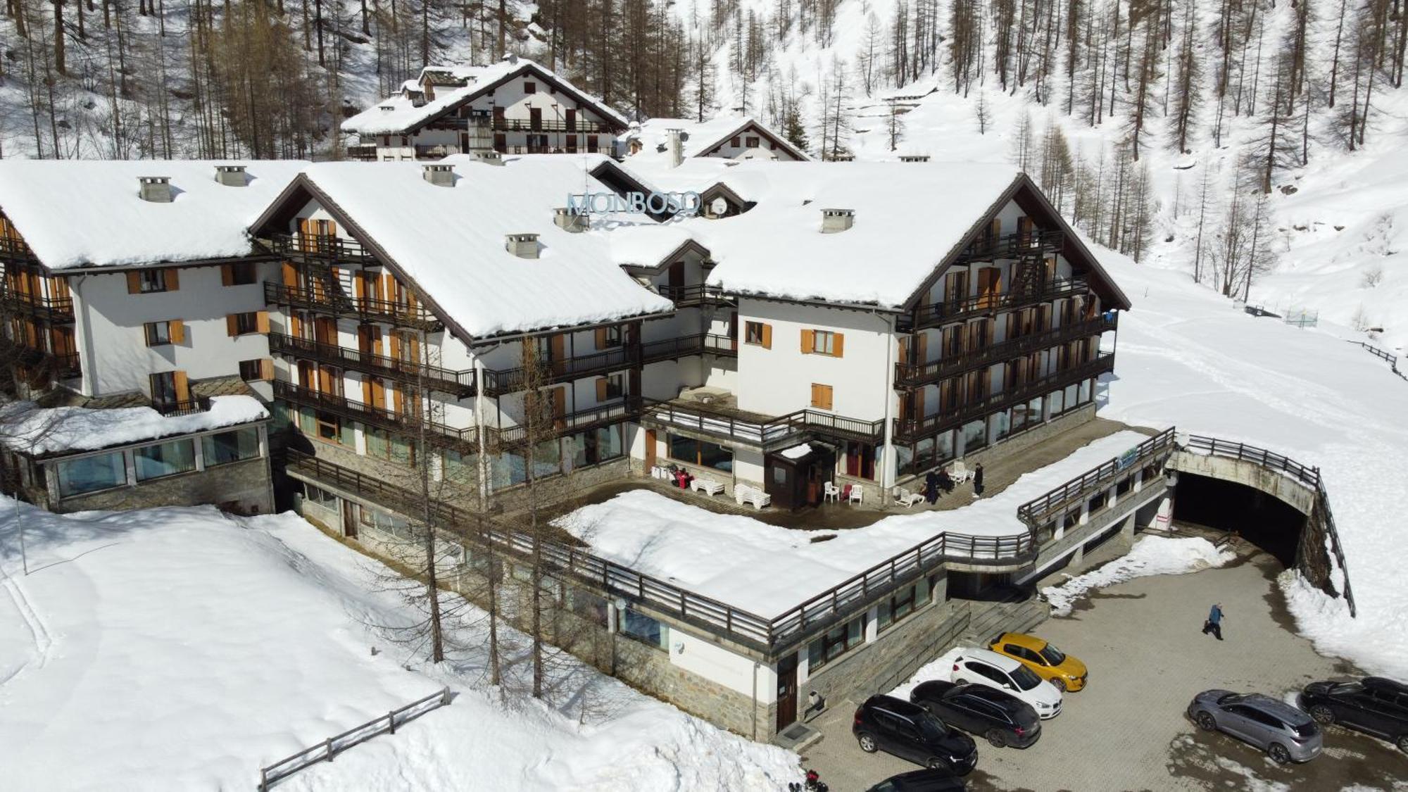 La Trinite Monboso Hotel Gressoney-La-Trinite Exterior photo